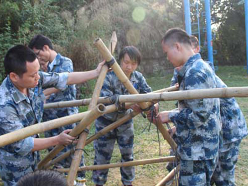 迅恒電子“客服至上、品質保障、交期順利”主題團建—大勝團隊